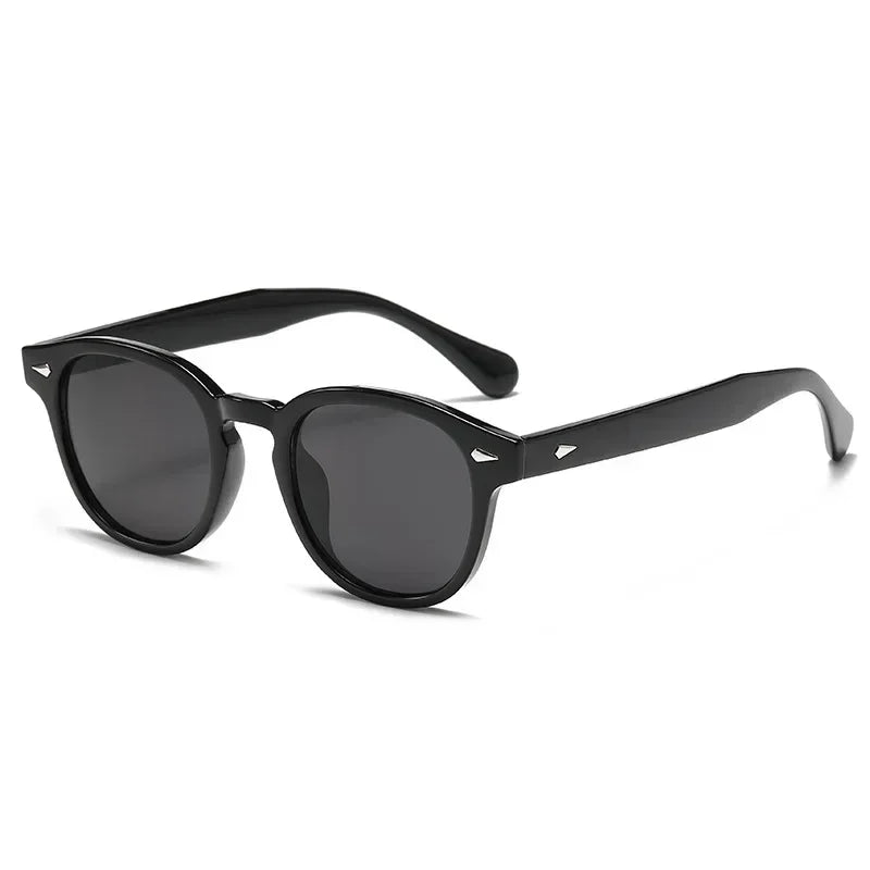 Round Sunglasses — Black / Black