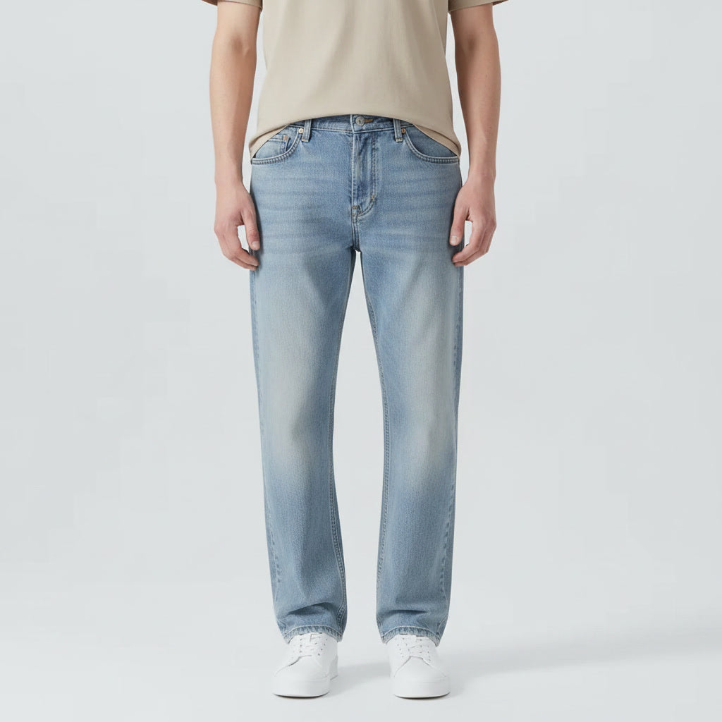 Straight Fit Jeans — Light Blue